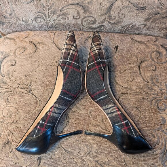 EUC Plaid Flannel Manolo Blahnik Heels SZ 40 - Picture 2 of 7
